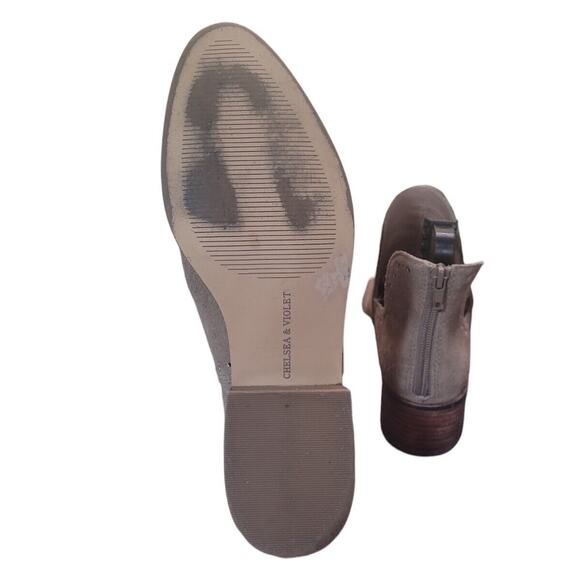 Chelsea & Violet “Kerri” Suede Booties Brown Sz 9.5M – Fall/Winter Ready – EUC - Picture 6 of 7